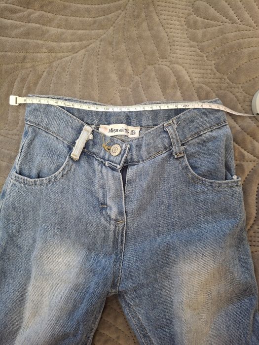 Джинсовий костюм для дівчинки трійка 4-5р. джинси