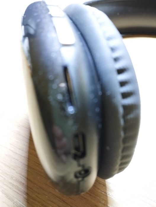 Продам Bluetooth-стереогарнитуру