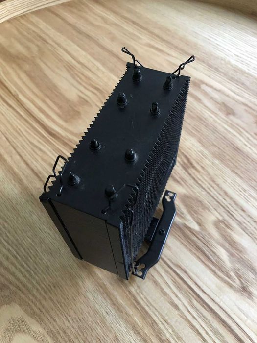 Arctic Freezer eSports CPU Cooler + 2 Ventoinhas Arctic P12 Pro PST