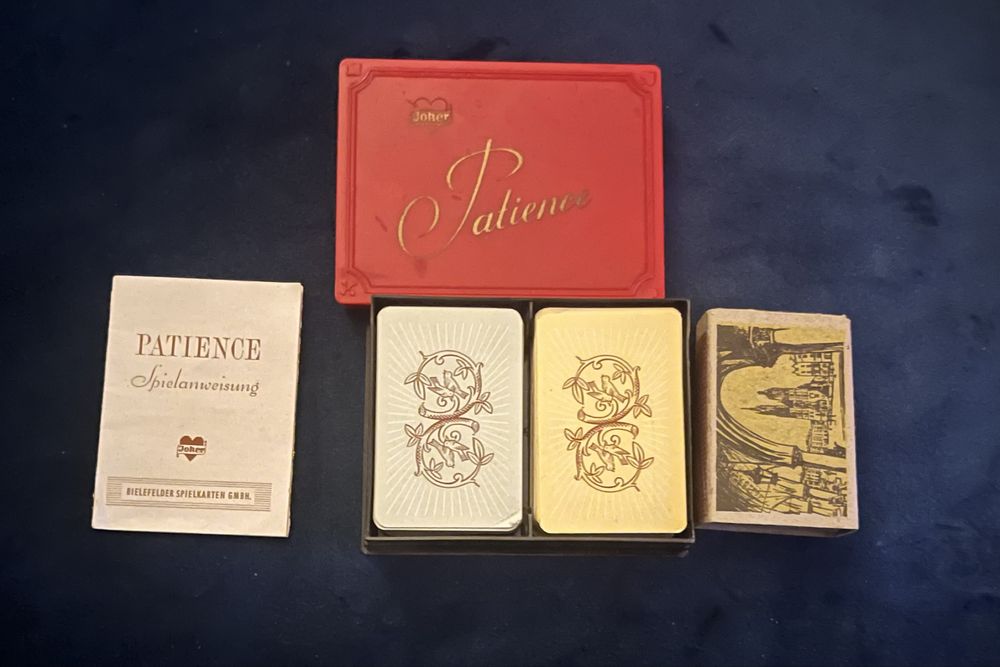 Mini karty do gry JOKER PATIENCE . Pasjans , poker . Vintage