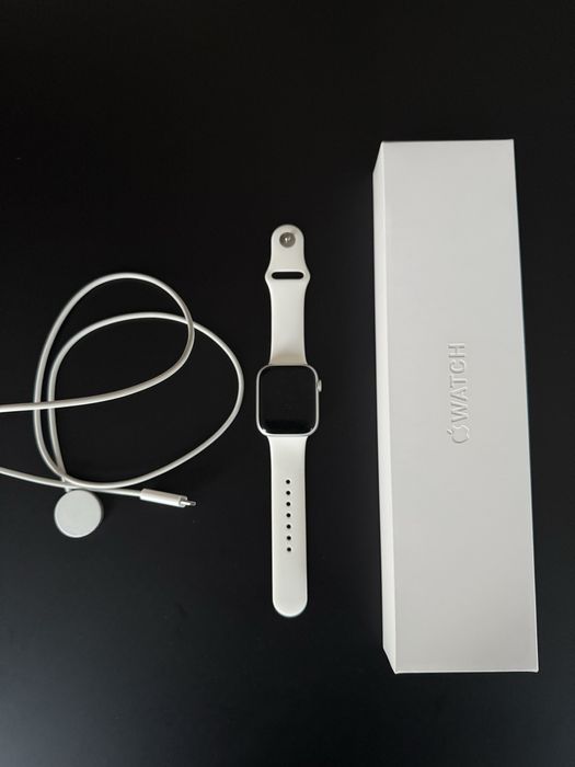 Apple Watch series 8 45mm, GPS