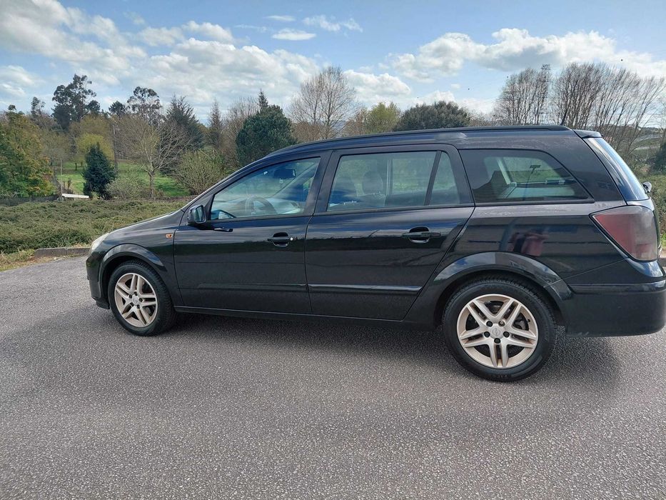 Vendo Opel Astra 1.3 Caravan