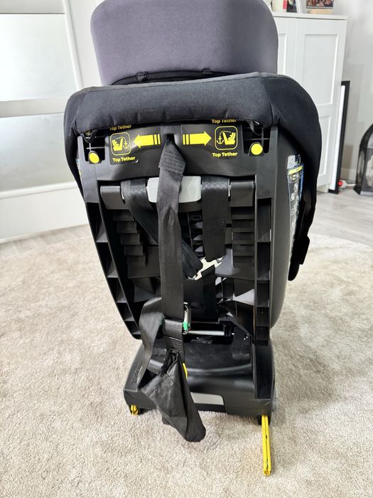 Cadeirinha auto bebeconfort isofix como nova