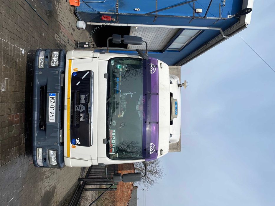 MAN TGL 12.220, Plandeka 18palet z windą
