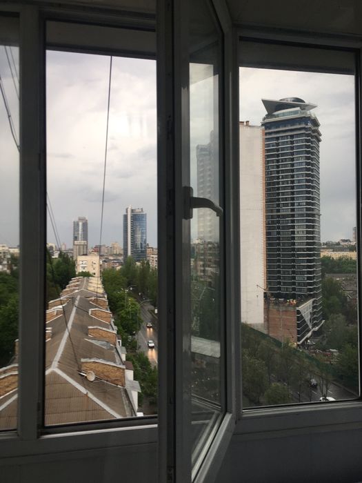 Подобова Оренда квартири. Квартира в центре с джакузи бульвар Леси Укр