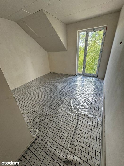 Nowy dom z dużym ogrodem, 5min od Końskich