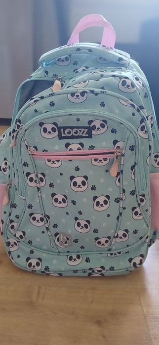 Sprzedam plecak do szkoły.