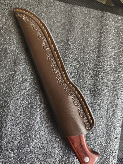 Faca artesanal como nova. Aço inoxidável.