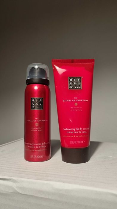Rituals Ayurveda czerwona pianka krem balsam do ciała miniaturka