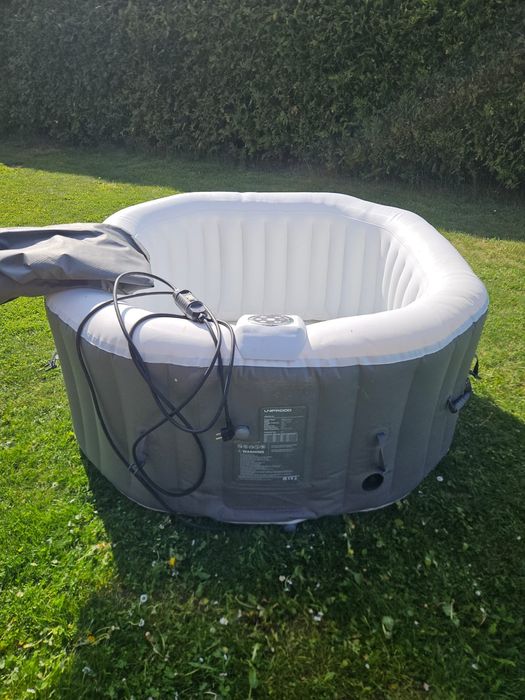 dmuchane jacuzzi UNIPRODO