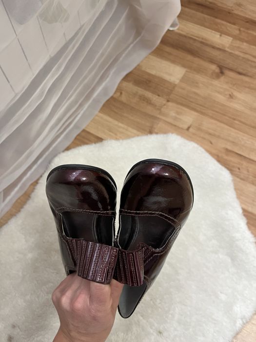 Czółenka lakierowana buty damskie Ecco 37