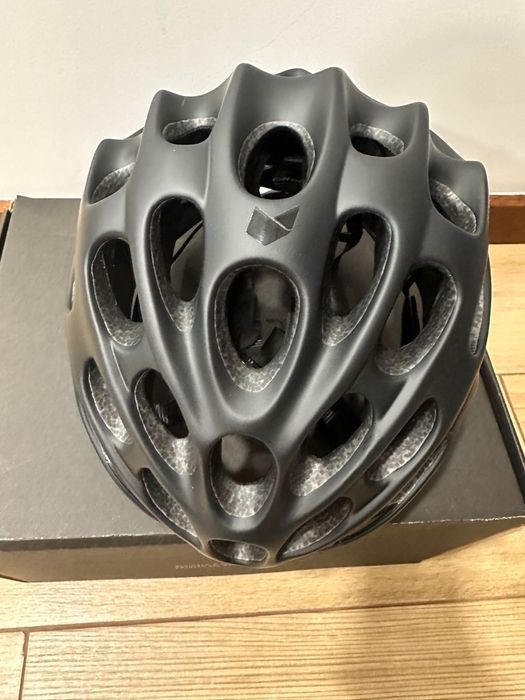 Capacete Catlike Mixino Evo Preto