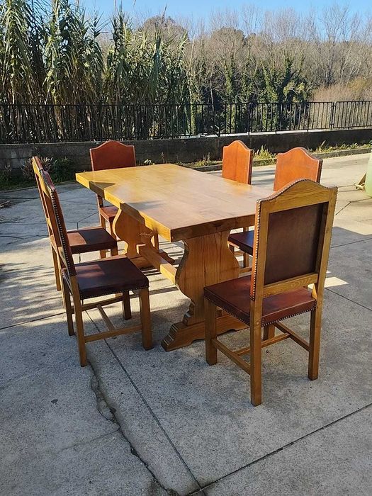 Mesa de Jantar em Madeira Maciça + 6 Cadeiras – Estilo Rústico