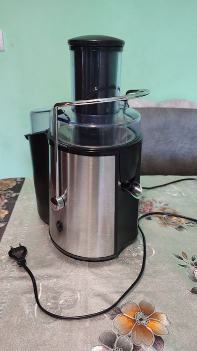 Соковижималка aurora au 223