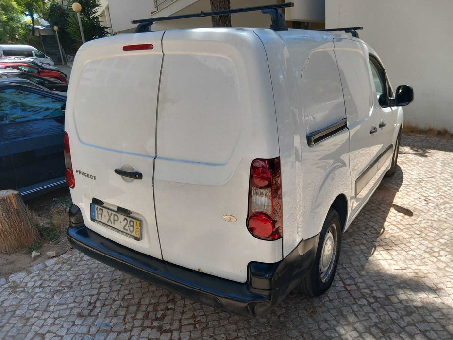 Carrinha Peugeot Partner 3 lugares Longa