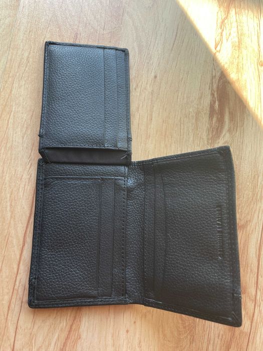 Wallet. Portfel ochnik nowy