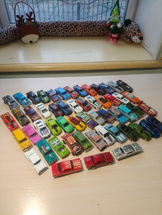 Машинки Хот Вилс