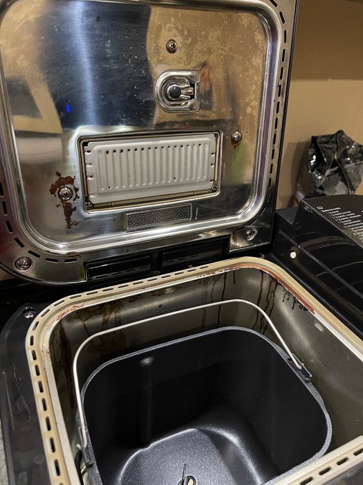 Терміново- Хлебопечка PANASONIC SD-R2530KTS