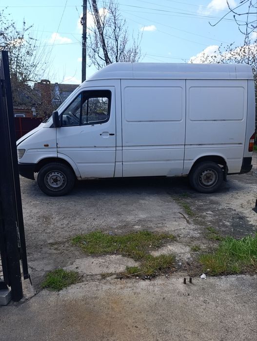 Mercedes-Benz Sprinter грузовий