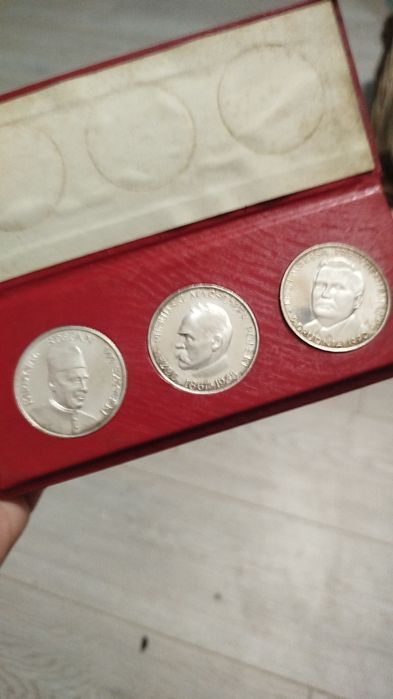 Wielcy Polacy 3 posrebrzane medale pamiątkowe