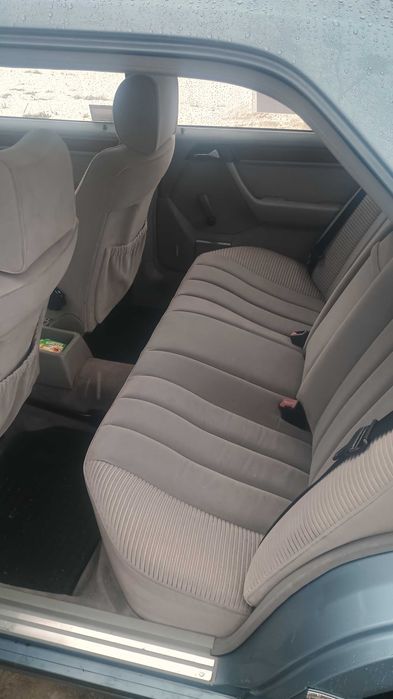 Sprzedam Mercedes w 124