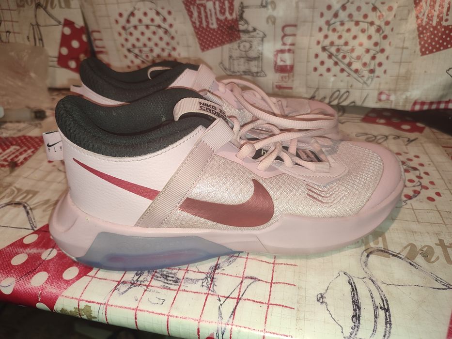 Кросівки  nike Air Zoom Crossover (Gs) DC5216 600 Pink