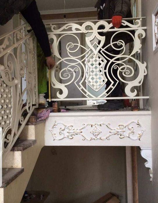 Металеві сходи під замовлення