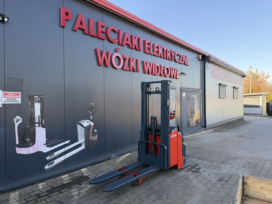 Paleciak elektryczny Linde widły 150 cm 430 cm 1400 kg wózek Linde