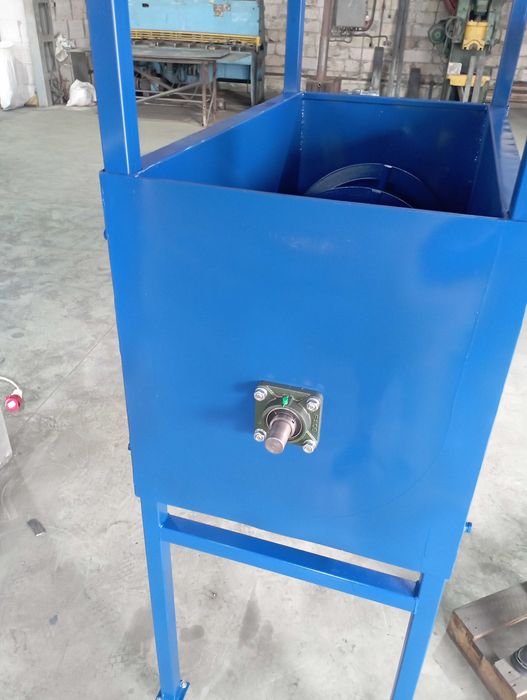 Змішувач кормів,комбікормів,кормосмеситель,горизонтальний