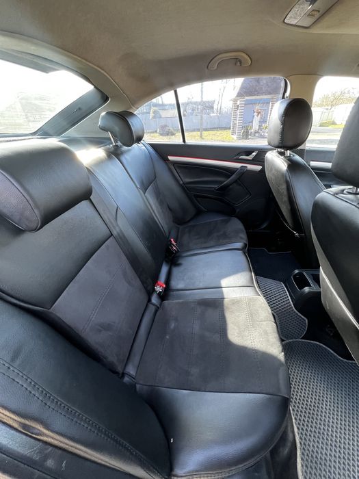 Skoda Octavia A5 Бенз/Газ 1.6 MPI 2007