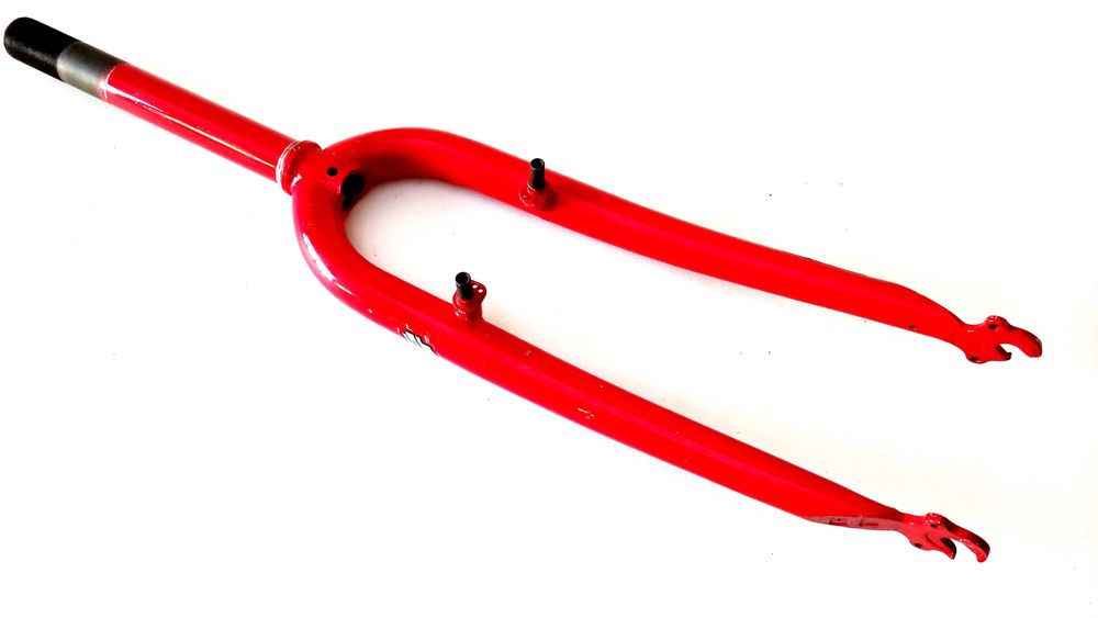 Lekki Widelec rowerowy GT Bikes stal 1 i 1/8'' koło 26'' nr 316