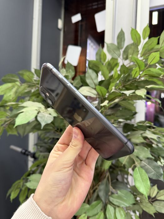 iPhone 11 64GB Black