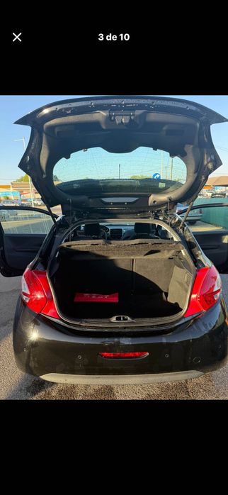 Peugeot 208 1.2/2012