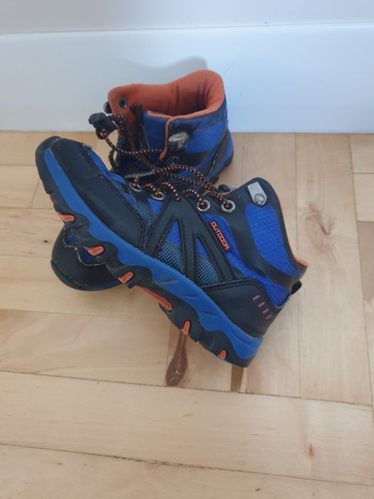 Buty trzewiki trekingowe na jesień,wiosnę dla chłopca