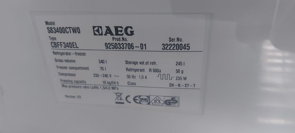 Холодильник AEG CBFF340EL