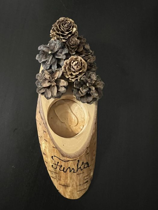 Świecznik z drewna na świeczkę tealight