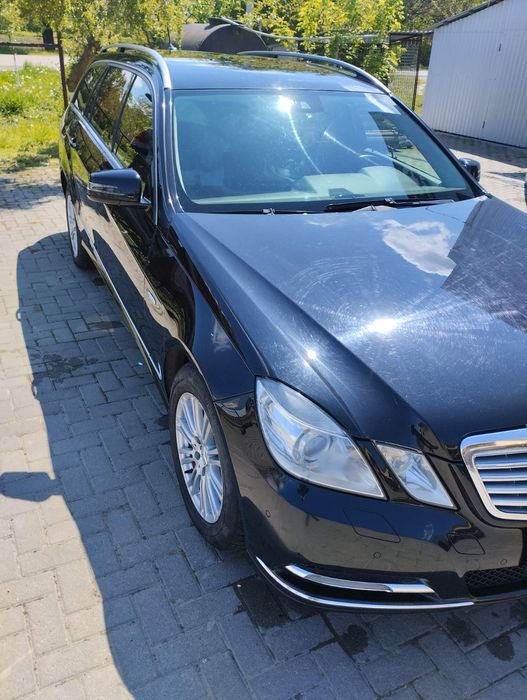 Продаю Мерседес W 212