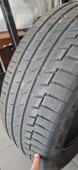 Pneu Continental PremiumContact 225/50R18