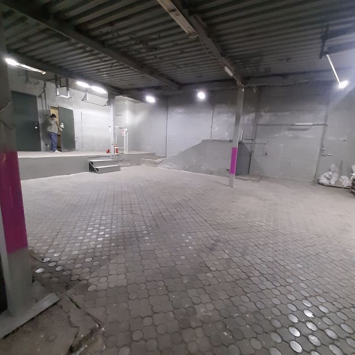 Продажа помещения 1 217 м² — центр города, отдельный вход (магазин)