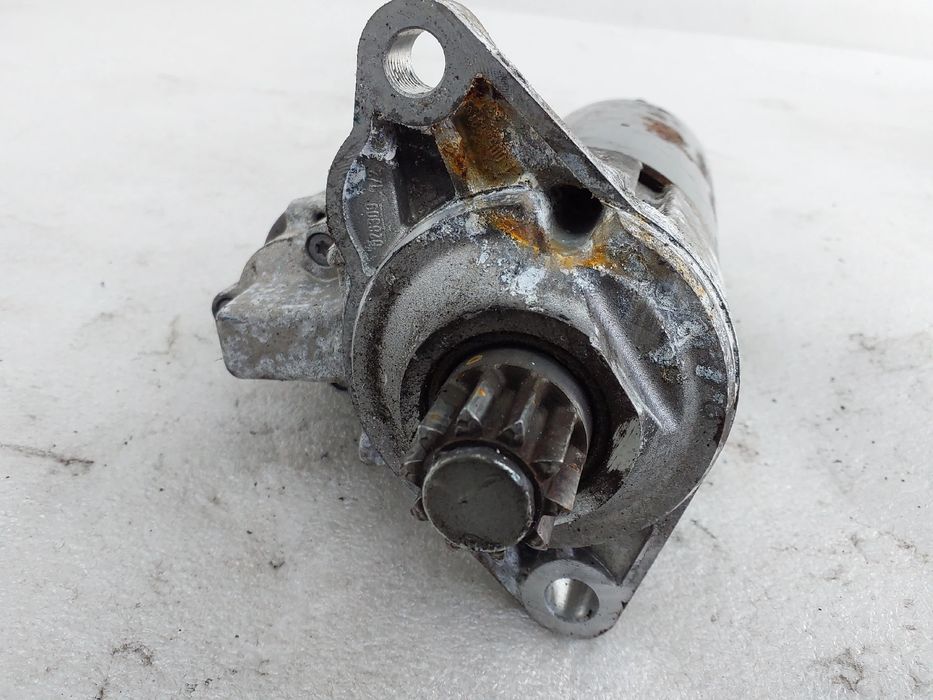 Motor de arranque SKODA Octavia II Hatchback (1Z3)
