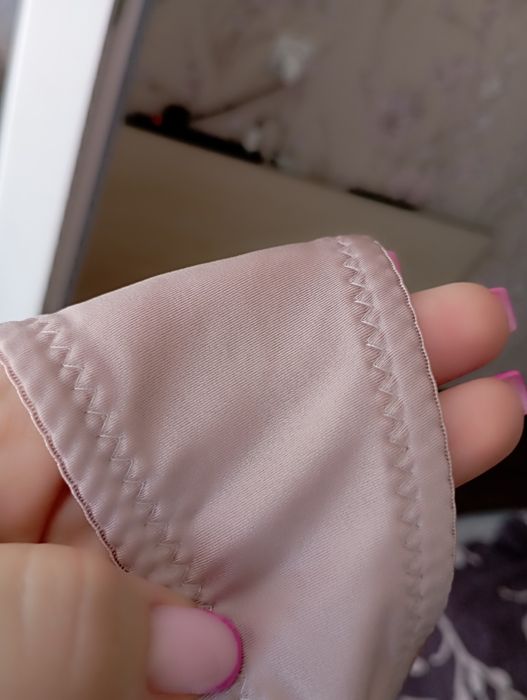 Шикарний пудровий ліф