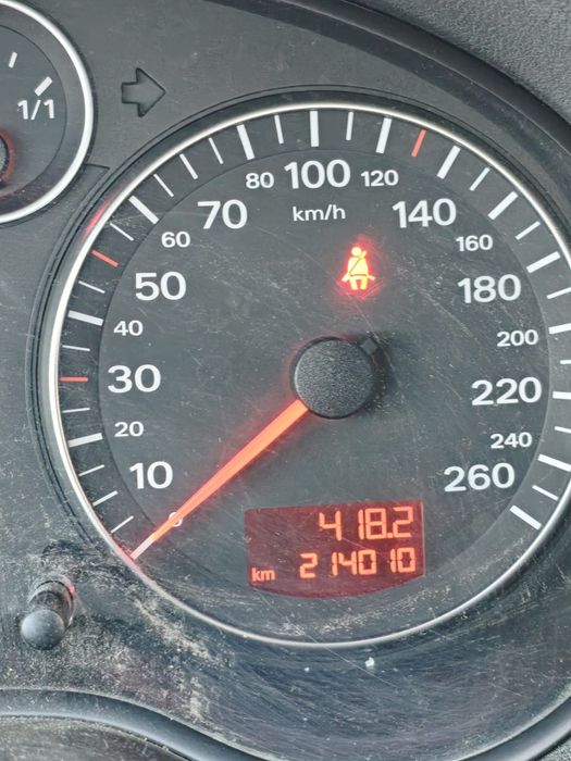 Audi A3 8P, 1.6 benzyna