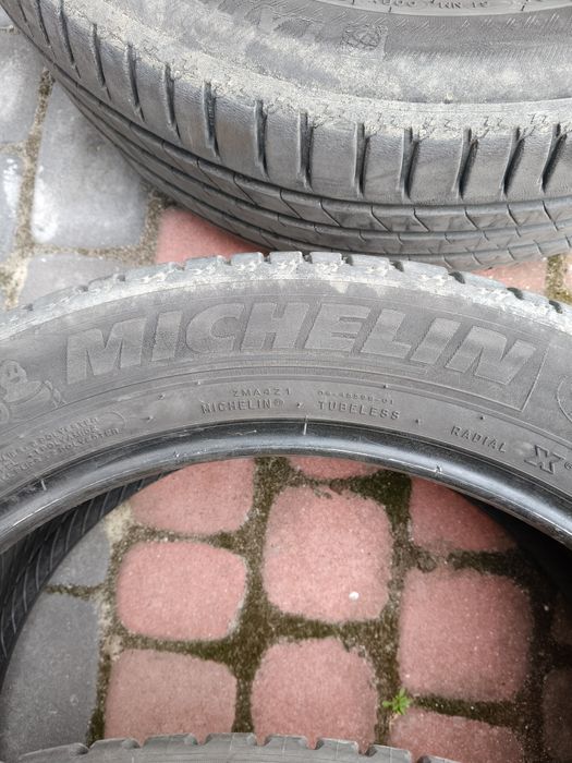 235/50 r19 6mm 2019r 4 sztuki
