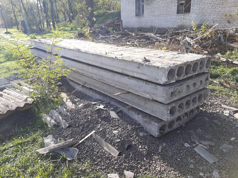 Продам плиту перекрытия,блоки фбс.