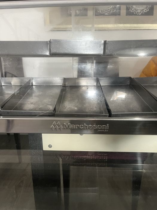 Estufa para salgados semi-nova em otimo estado