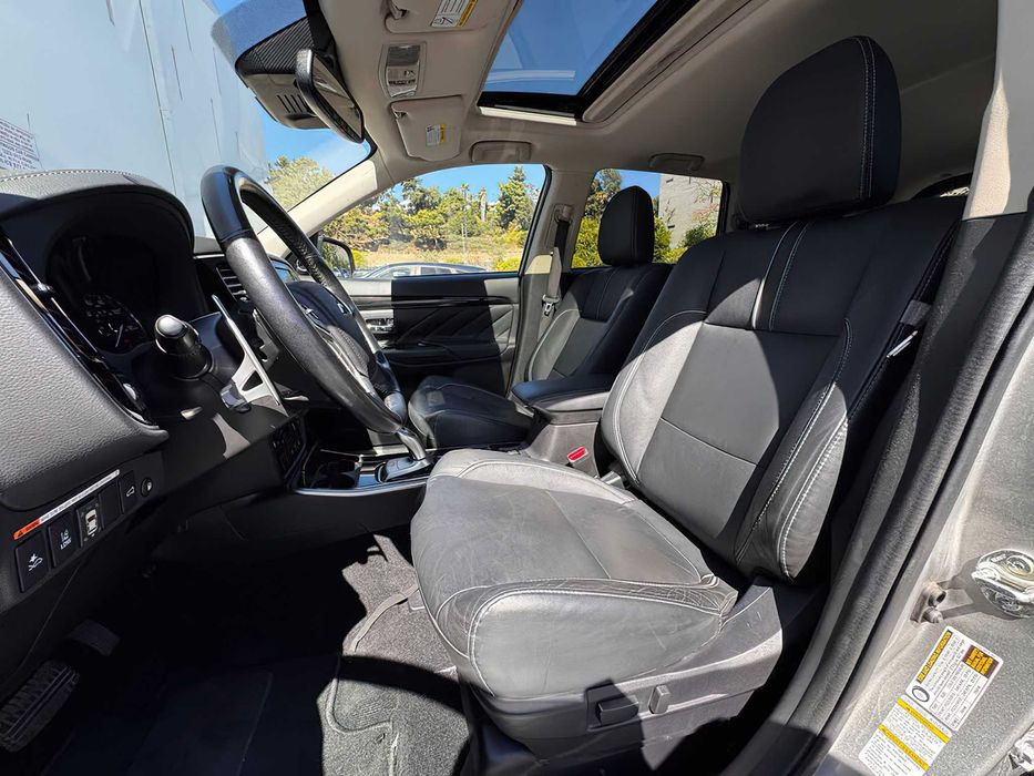 Mitsubishi Outlander GT S-AWC      2018