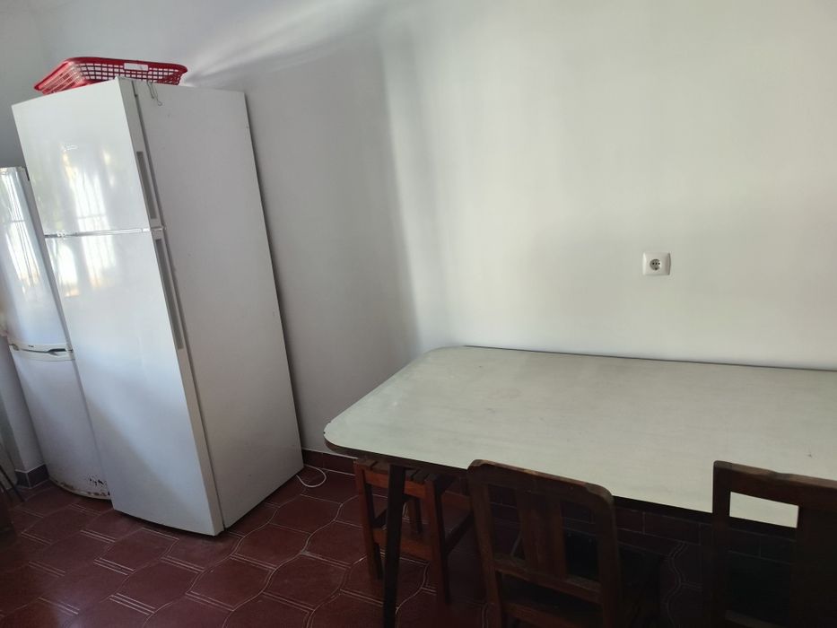 Aluguer de quarto individual feminino