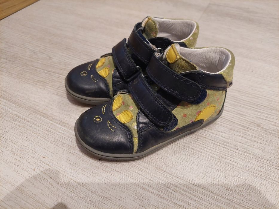Buty przejściowe wiosna/jesień Bartekl - r.25
