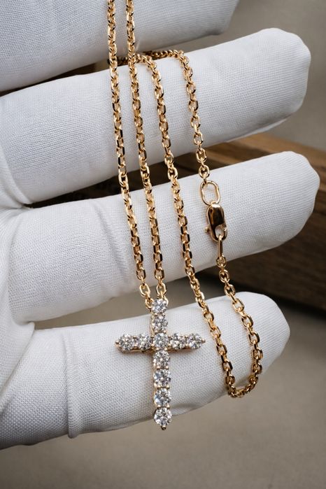 Крест tiffany с цепочкой 585 в наличии.