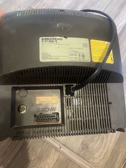 Телевизор Grundig